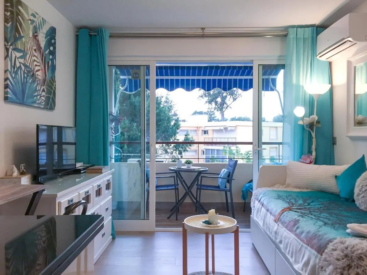 Luminoso Estudio A Pie De Playa Apartment Estepona